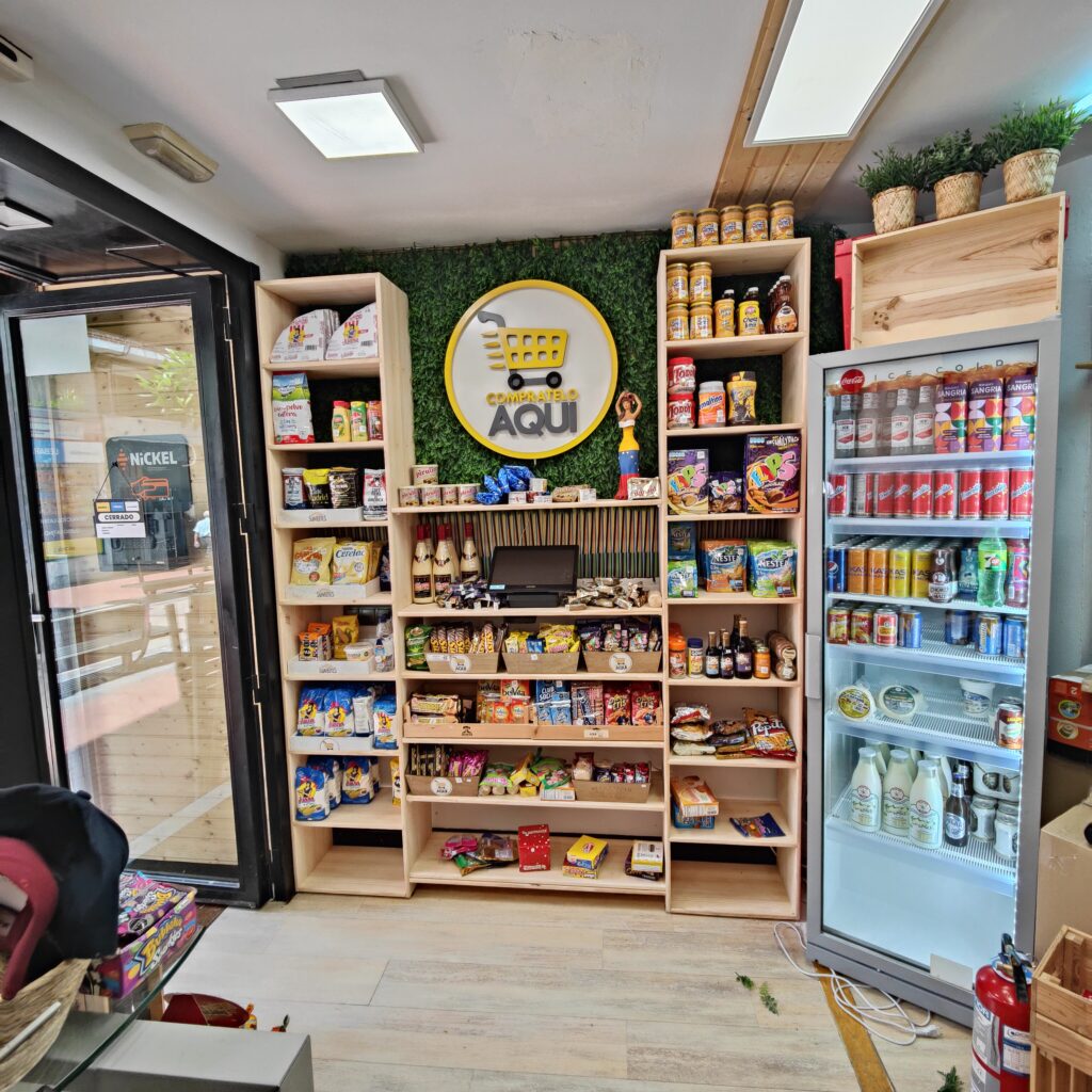 Expositores de Madera personalizados